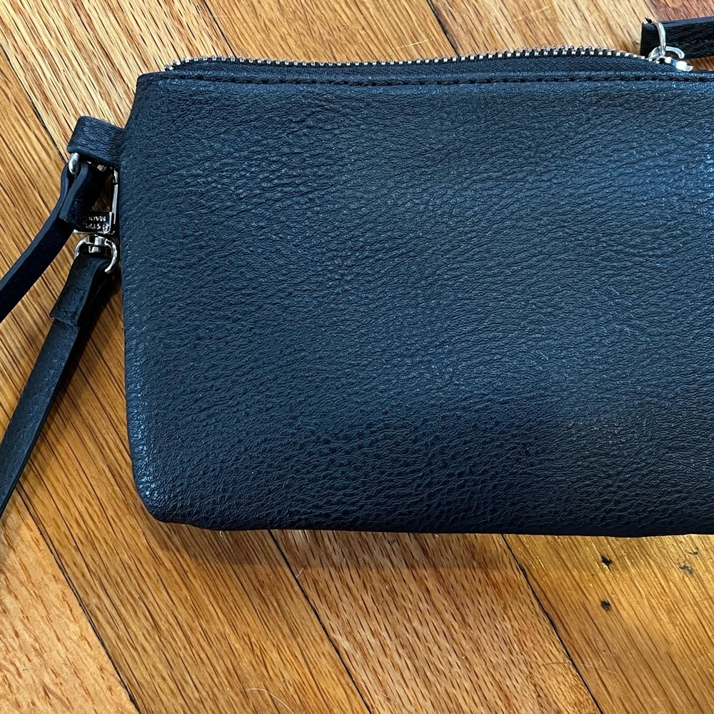 Steve Madden wristlet